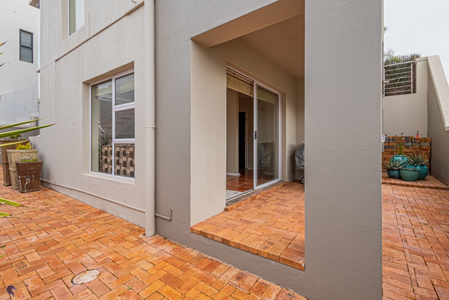 5 Bedroom Property for Sale in Waterfront Western Cape